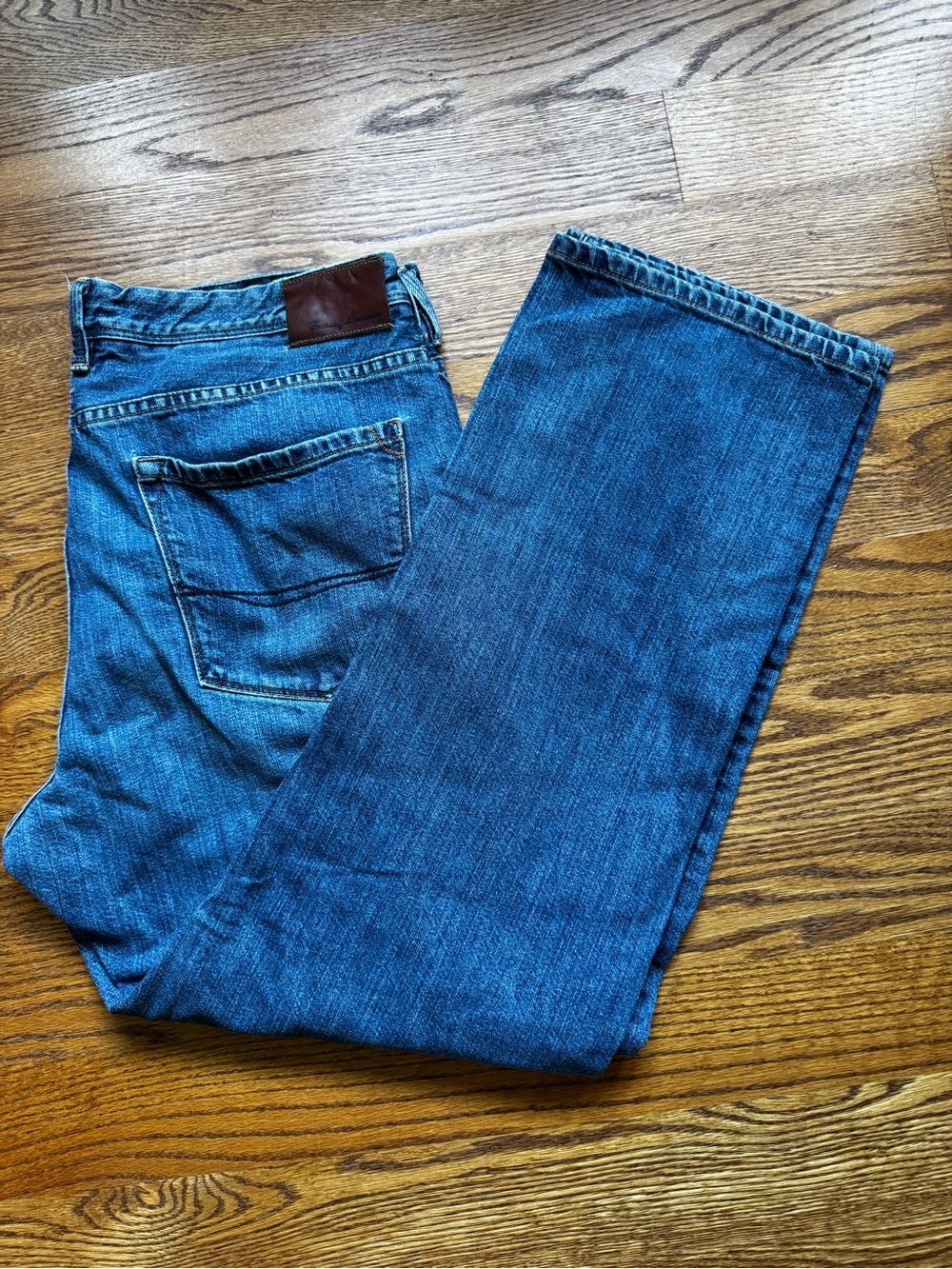 Tommy Bahama Men’s 38x30 Straight Leg Jeans Blue